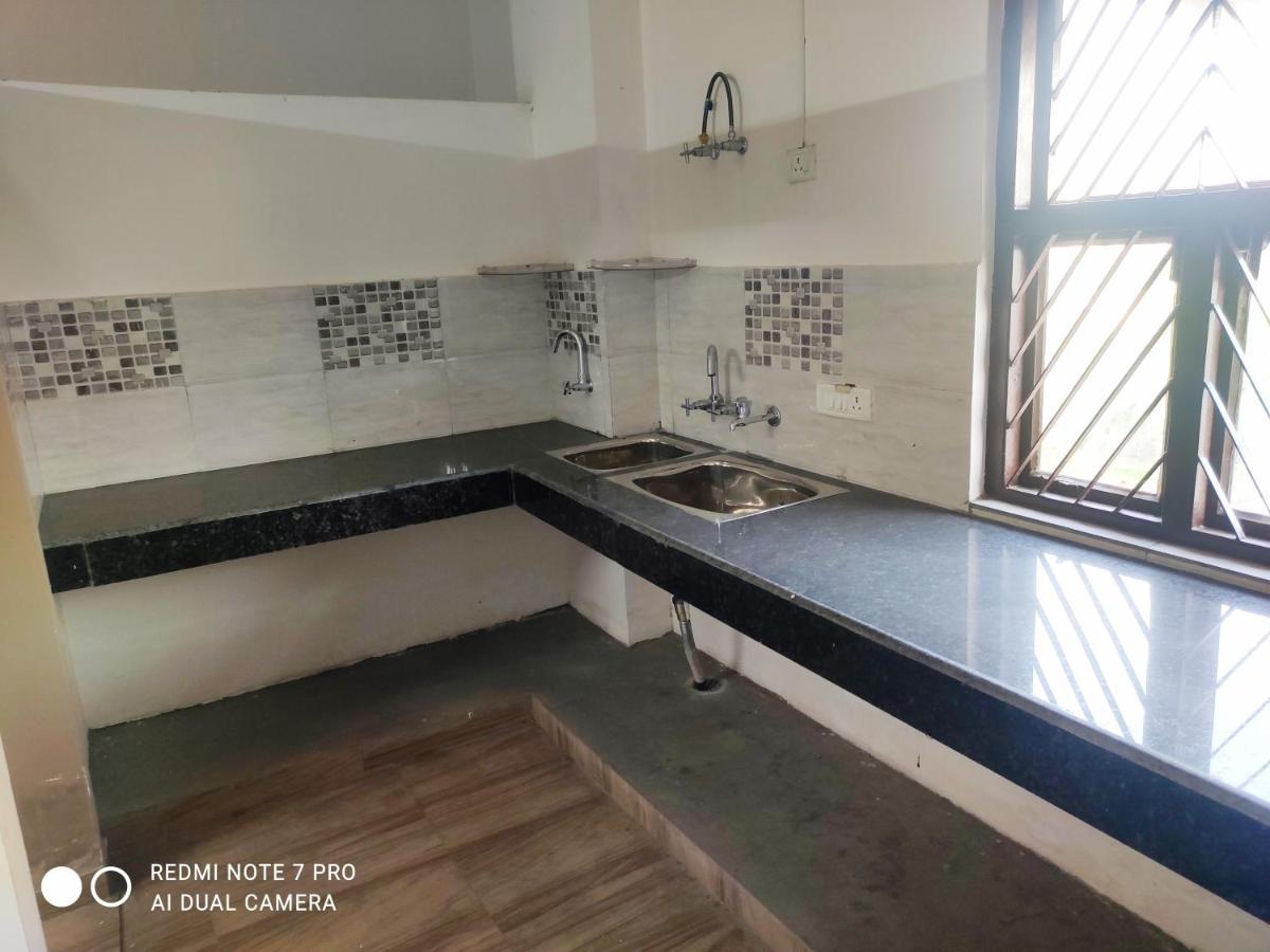Yog Bhawan Aparthotel Greater Noida Ngoại thất bức ảnh