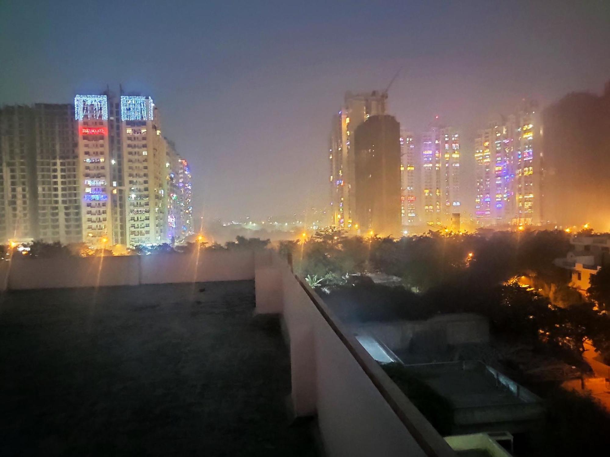 Yog Bhawan Aparthotel Greater Noida Ngoại thất bức ảnh