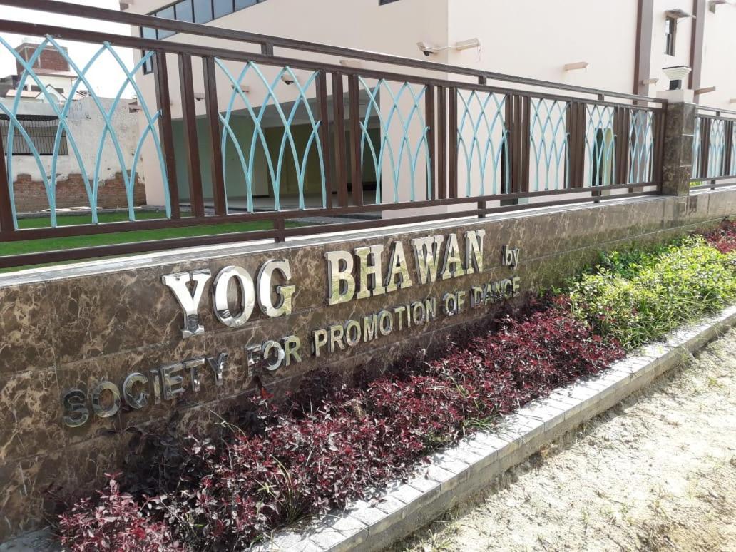 Yog Bhawan Aparthotel Greater Noida Ngoại thất bức ảnh