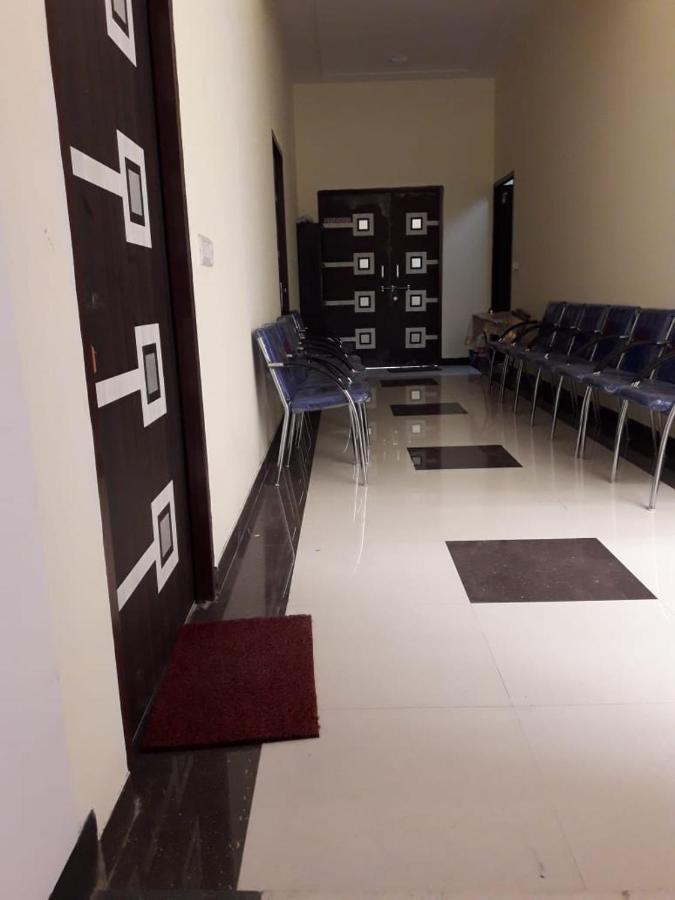 Yog Bhawan Aparthotel Greater Noida Ngoại thất bức ảnh