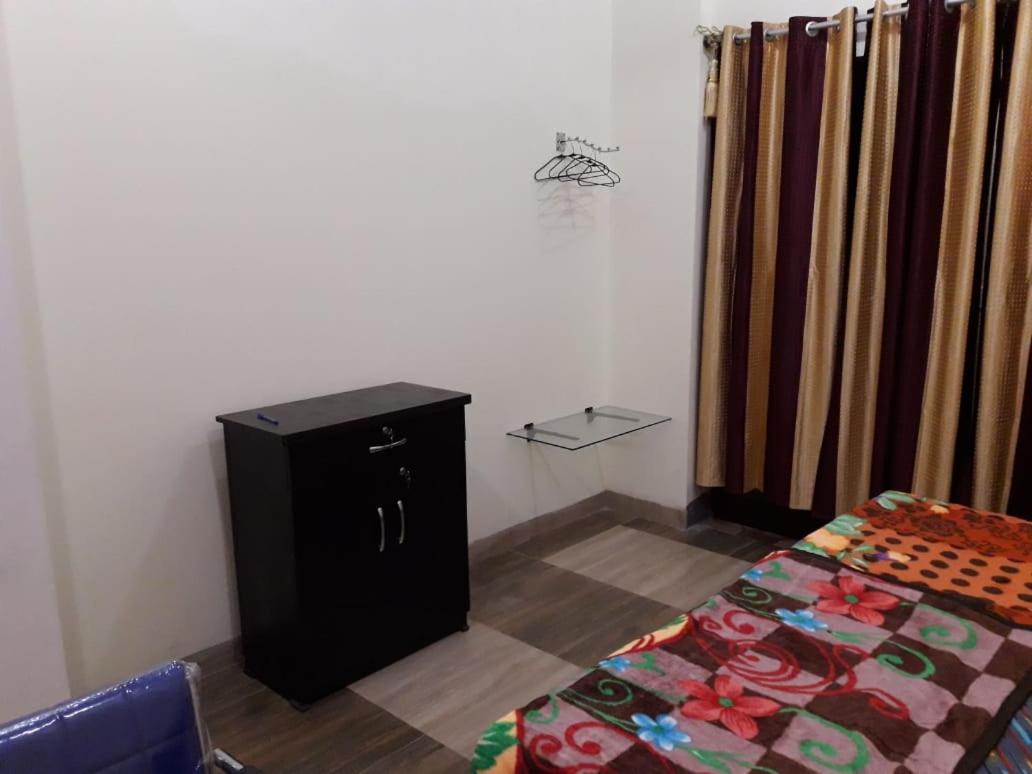 Yog Bhawan Aparthotel Greater Noida Ngoại thất bức ảnh