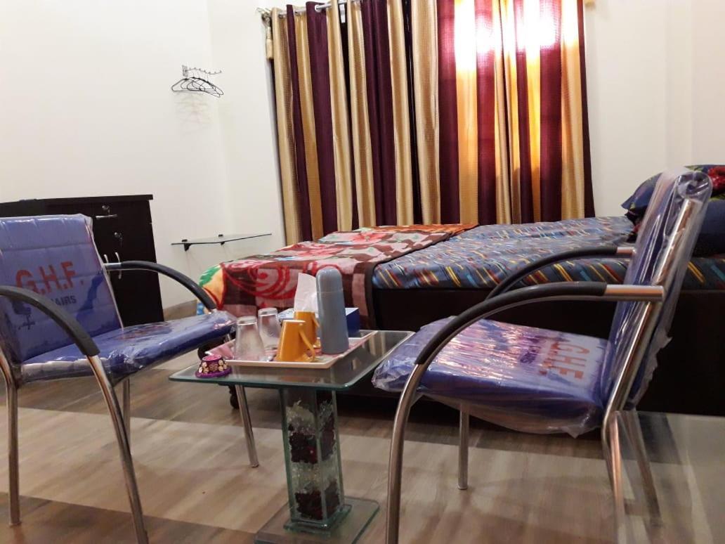 Yog Bhawan Aparthotel Greater Noida Ngoại thất bức ảnh